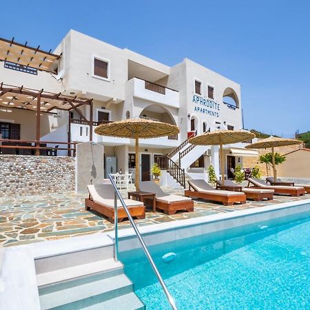 Aphrodite Luxury Studios & Apartments Cárpatos Exterior foto
